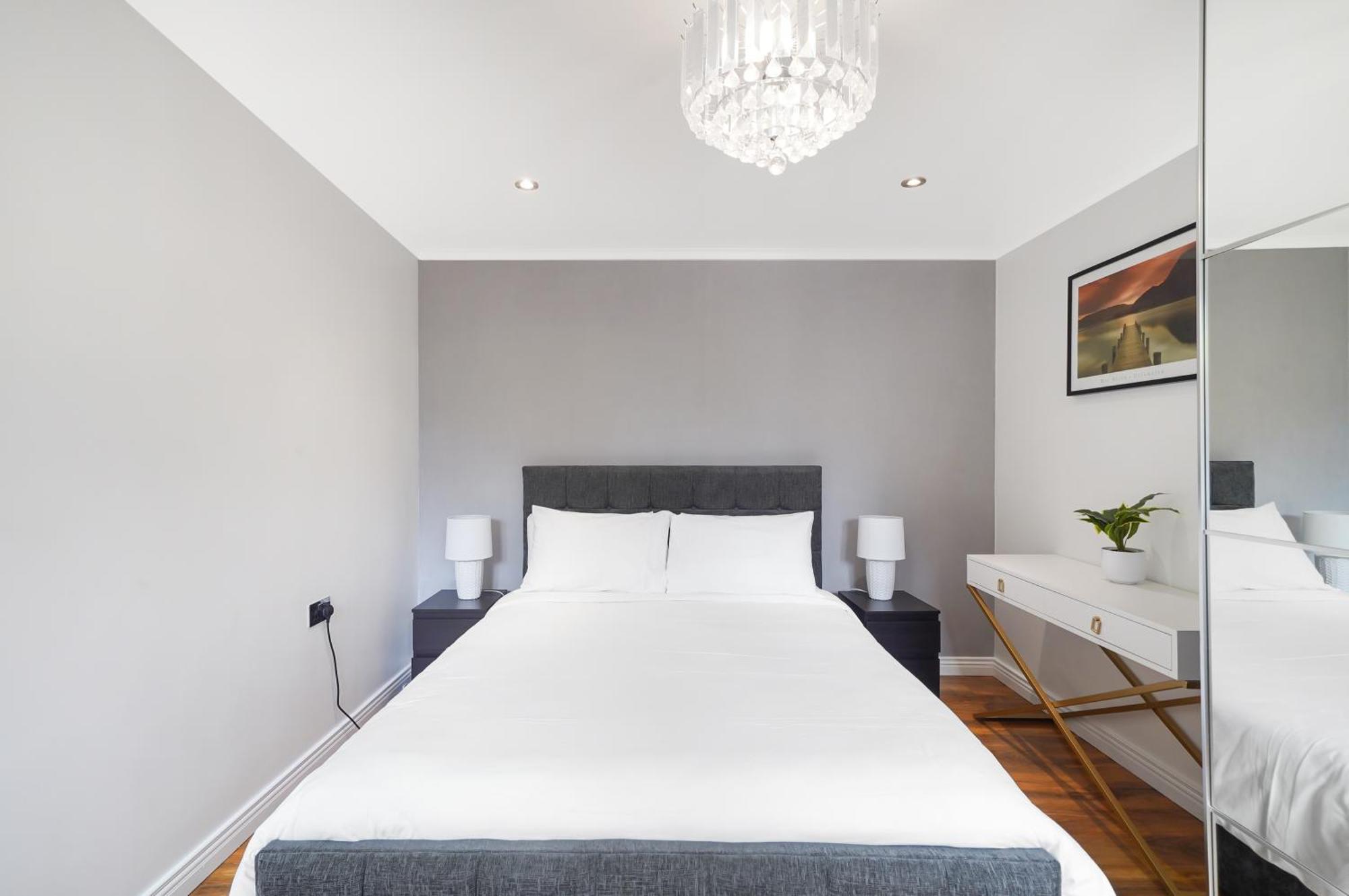 A Beautiful Stylish 2 Bedroom Apartment -City Of London Eksteriør billede